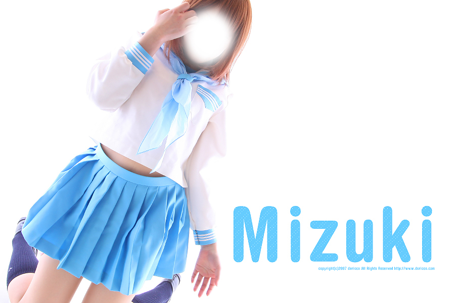 �~�Y�L